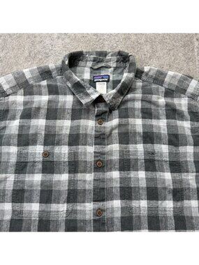 Patagonia Migration Hemp Button Up Shirt XL Gray Plaid Short Sleeve 53138
